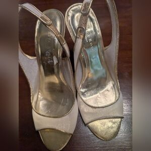 Freya Rose London England NWOT Heels Shoes 39.5